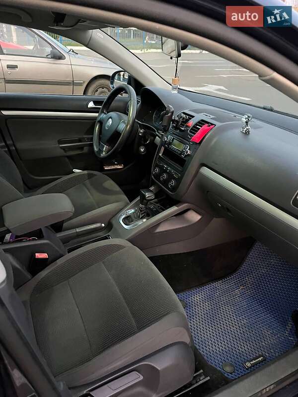 Універсал Volkswagen Golf 2008 в Черкасах