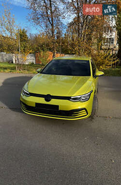 Хетчбек Volkswagen Golf 2022 в Кривому Розі