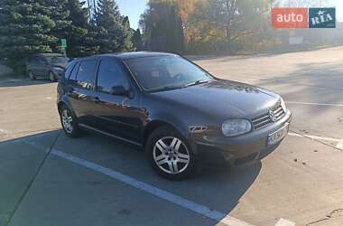 Хетчбек Volkswagen Golf 2000 в Києві