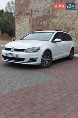 Універсал Volkswagen Golf 2016 в Дрогобичі