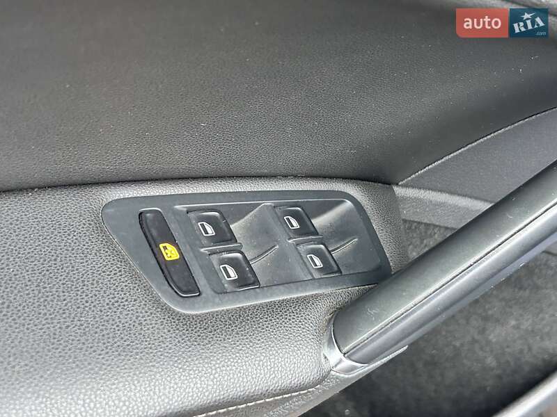 Універсал Volkswagen Golf 2015 в Одесі