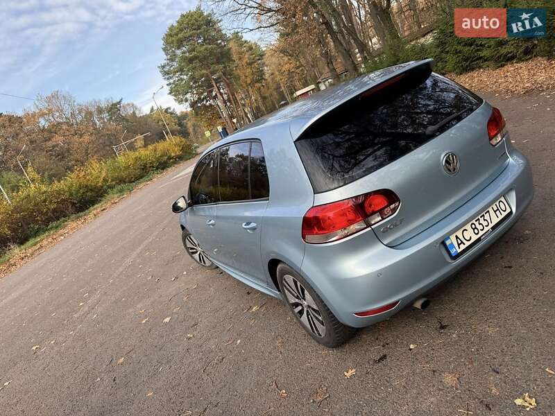 Хэтчбек Volkswagen Golf 2010 в Луцке фото 6 Хэтчбек Volkswagen Golf 2010 в Луцке