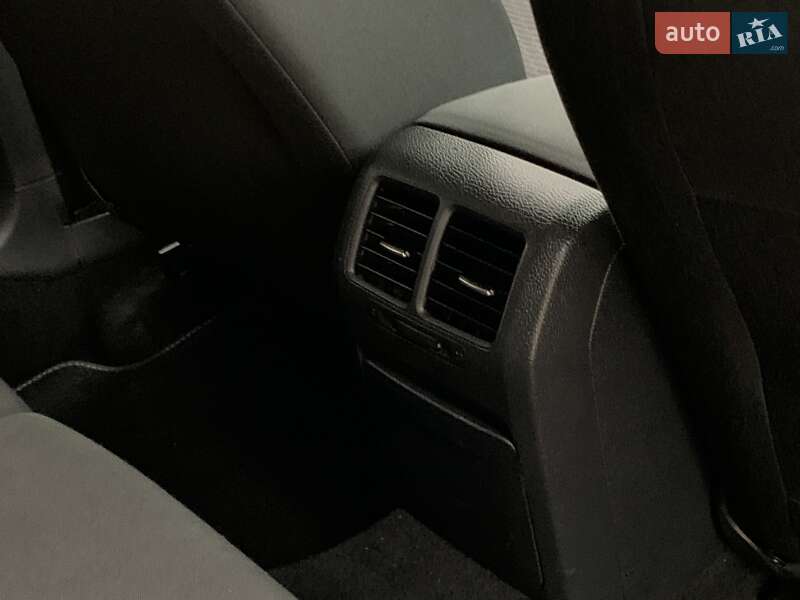 Универсал Volkswagen Golf 2013 в Бердичеве