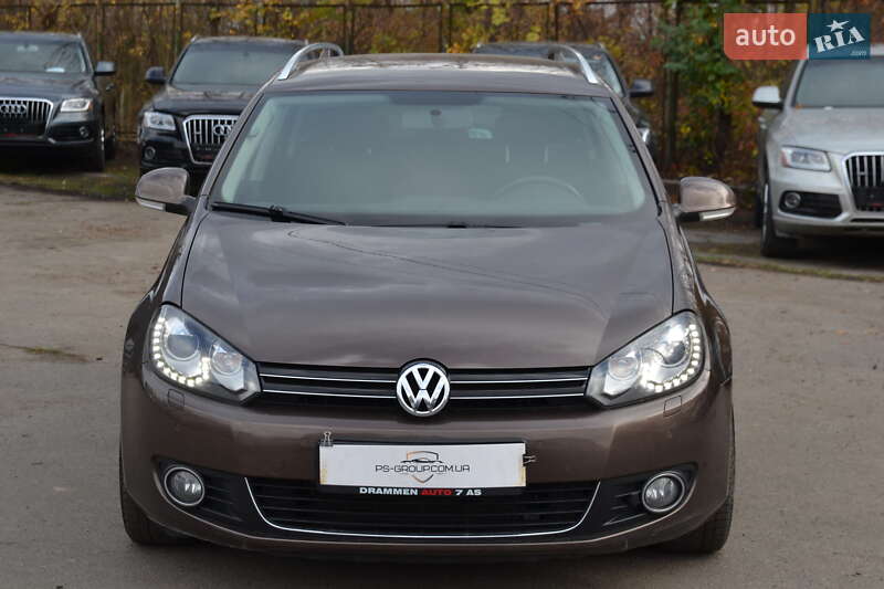 Универсал Volkswagen Golf 2012 в Луцке