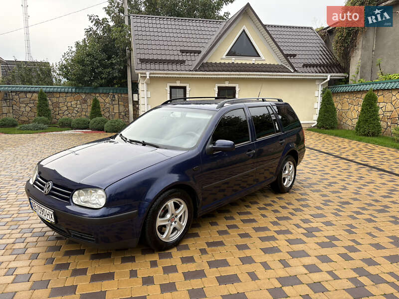 Універсал Volkswagen Golf 2002 в Могилів-Подільському