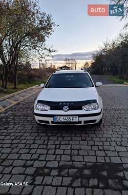 Универсал Volkswagen Golf 2001 в Львове