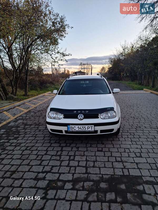 Volkswagen Golf 2001