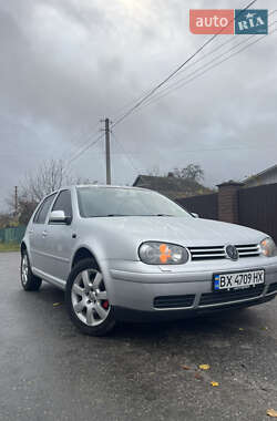 Хетчбек Volkswagen Golf 2002 в Бару