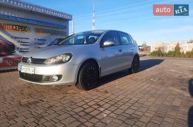 Хэтчбек Volkswagen Golf 2011 в Олевске
