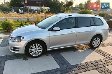 Универсал Volkswagen Golf 2016 в Нетешине