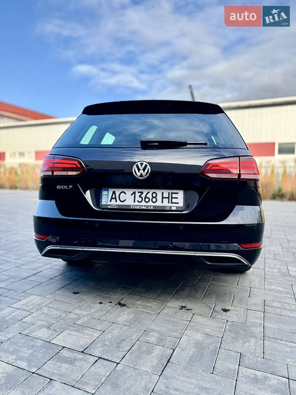 Универсал Volkswagen Golf 2017 в Луцке