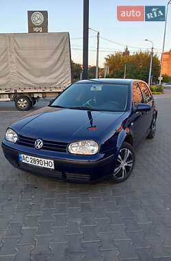 Хетчбек Volkswagen Golf 1999 в Луцьку
