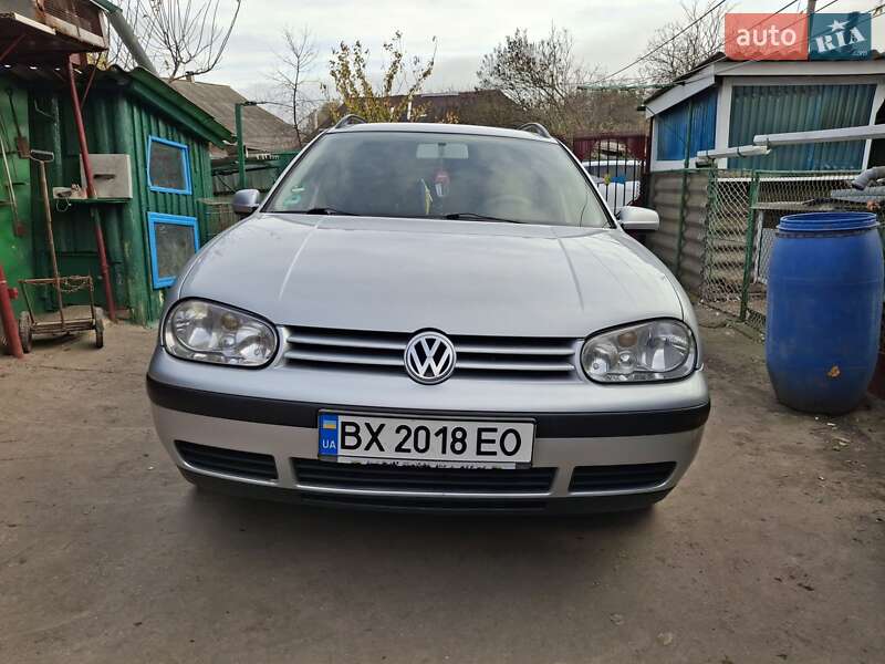 Volkswagen Golf 2001