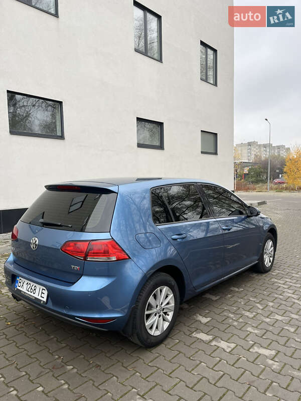 Хэтчбек Volkswagen Golf 2013 в Хмельницком