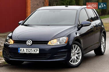 Хетчбек Volkswagen Golf 2016 в Києві