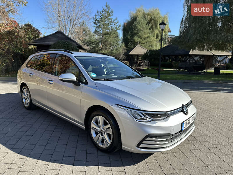 Универсал Volkswagen Golf 2021 в Калуше