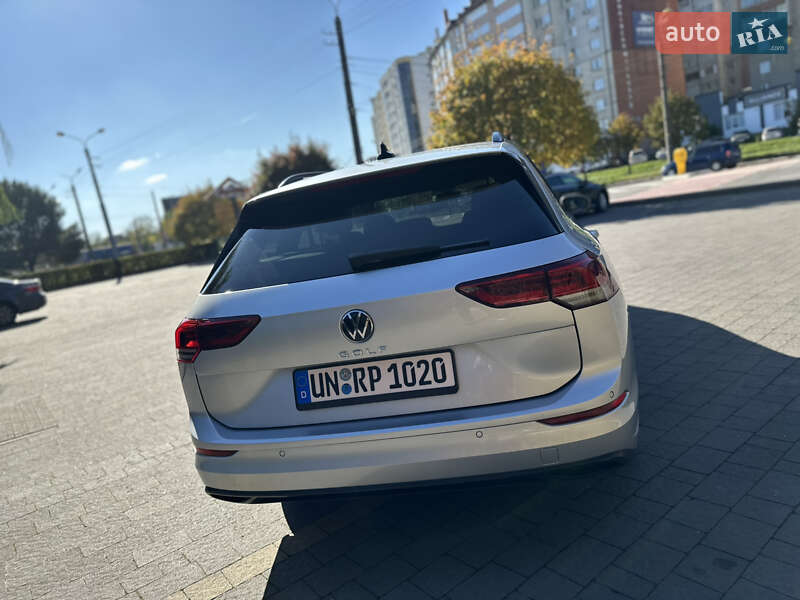 Универсал Volkswagen Golf 2021 в Калуше