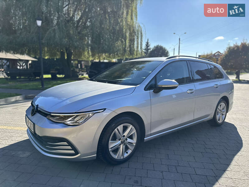 Универсал Volkswagen Golf 2021 в Калуше