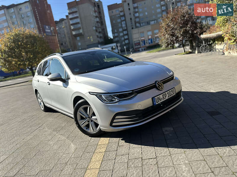 Универсал Volkswagen Golf 2021 в Калуше