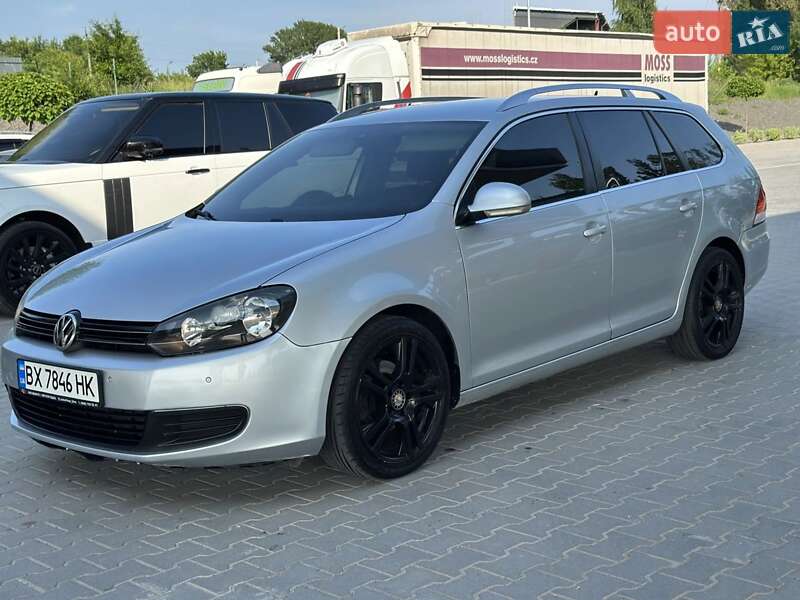 Универсал Volkswagen Golf 2010 в Хмельницком