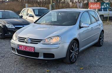 Хетчбек Volkswagen Golf 2007 в Рівному