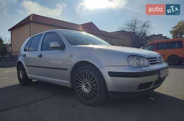 Хэтчбек Volkswagen Golf 2000 в Долине