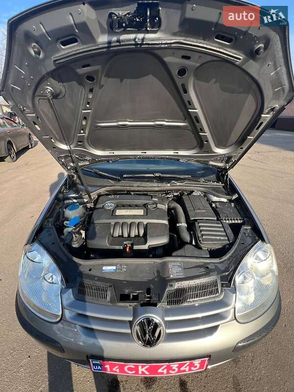 Хэтчбек Volkswagen Golf 2006 в Нежине фото 11 Хэтчбек Volkswagen Golf 2006 в Нежине