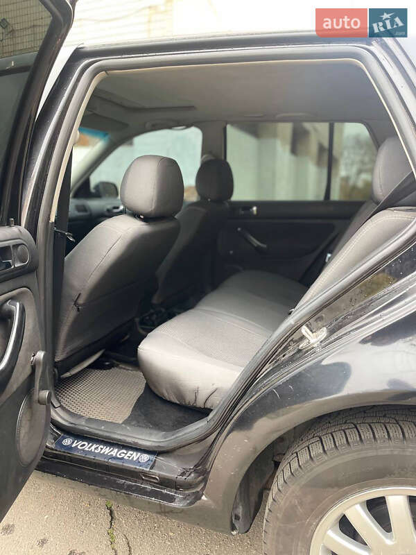 Хэтчбек Volkswagen Golf 1998 в Виннице