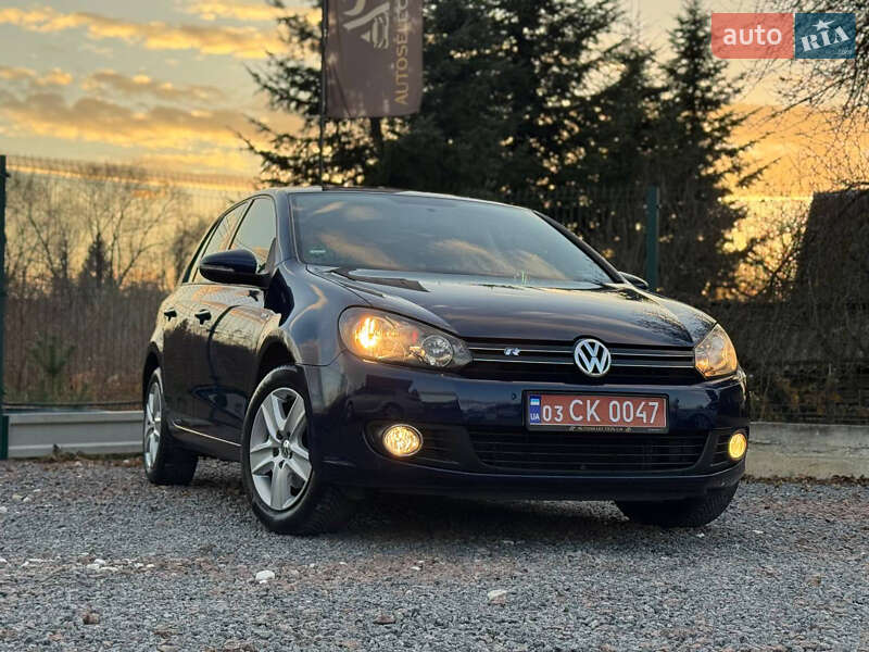 Хэтчбек Volkswagen Golf 2010 в Дрогобыче