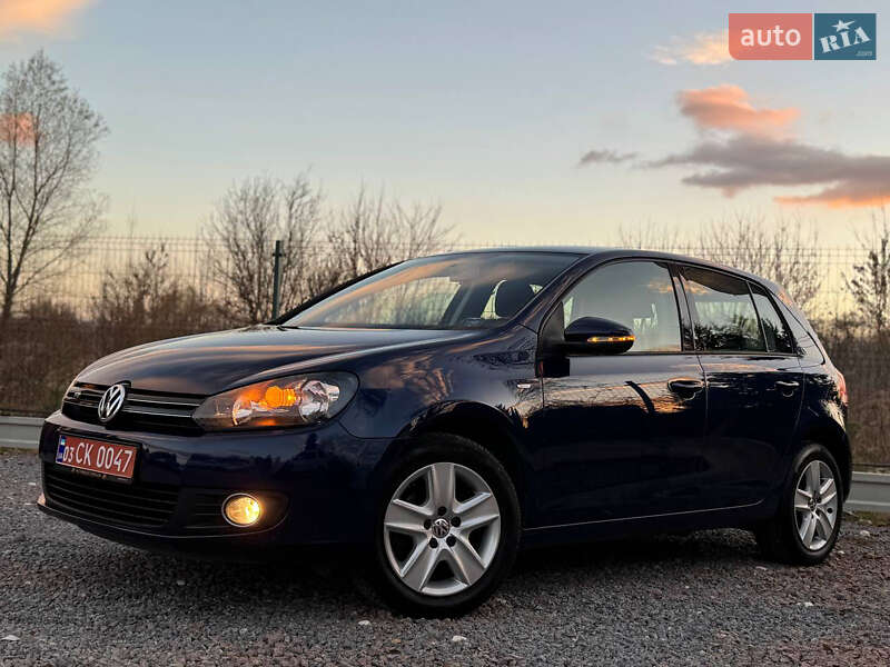 Хэтчбек Volkswagen Golf 2010 в Дрогобыче