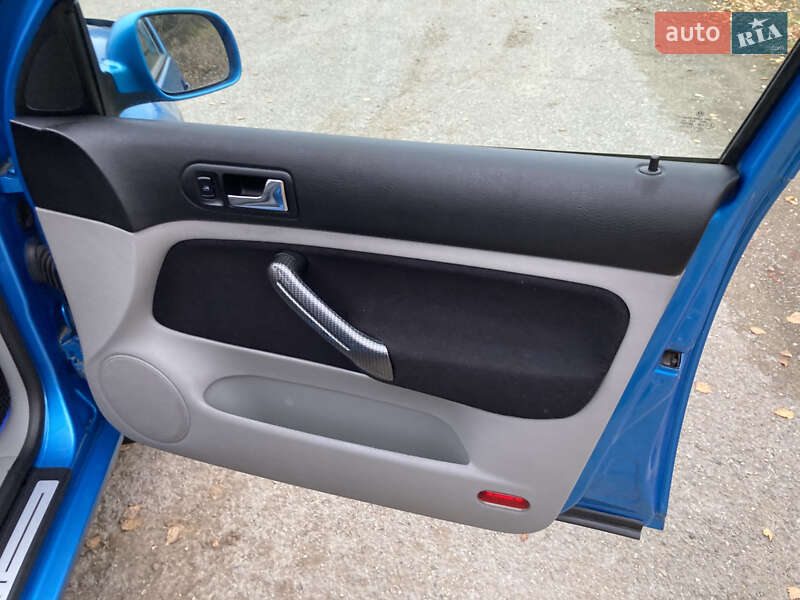 Хэтчбек Volkswagen Golf 2003 в Тернополе фото 32 Хэтчбек Volkswagen Golf 2003 в Тернополе