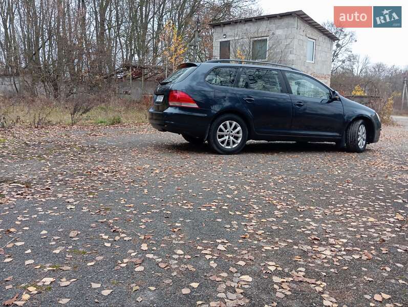 Универсал Volkswagen Golf 2008 в Збараже