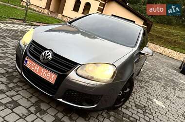 Хэтчбек Volkswagen Golf 2009 в Солотвине