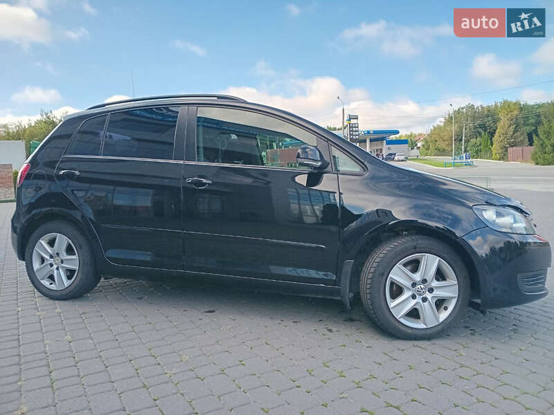 Хэтчбек Volkswagen Golf 2009 в Хмельницком