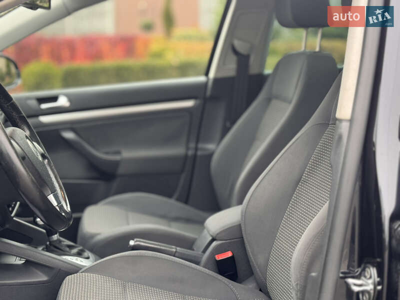 Універсал Volkswagen Golf 2008 в Запоріжжі фото 36 Універсал Volkswagen Golf 2008 в Запоріжжі