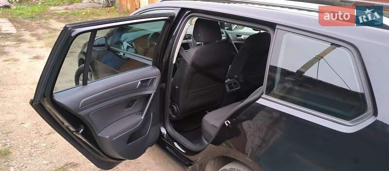 Универсал Volkswagen Golf 2013 в Черкассах