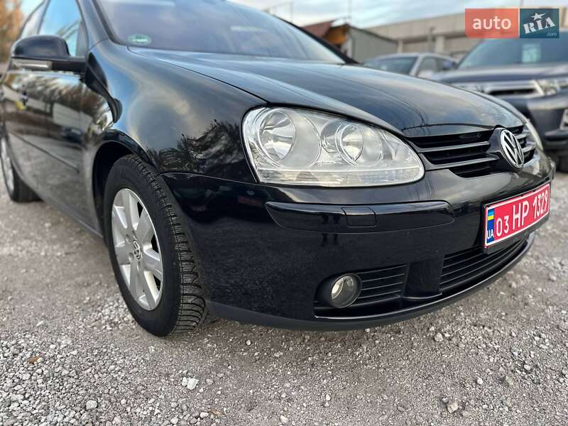 Хэтчбек Volkswagen Golf 2007 в Каменском