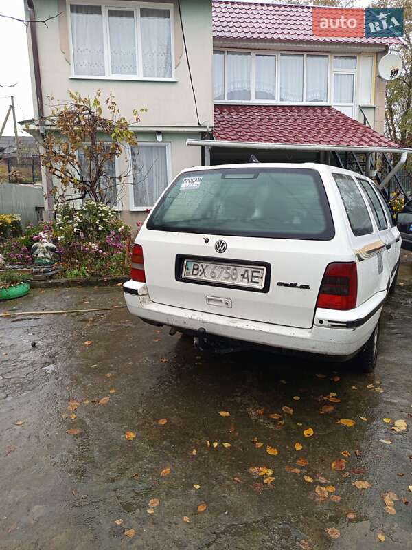 Универсал Volkswagen Golf 1998 в Нетешине