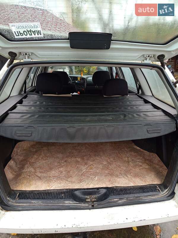 Универсал Volkswagen Golf 1998 в Нетешине