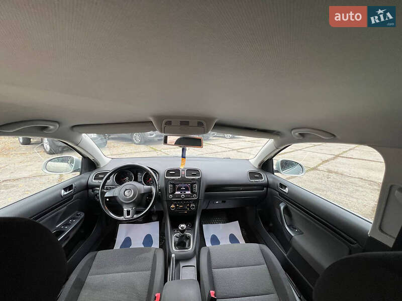 Универсал Volkswagen Golf 2009 в Харькове