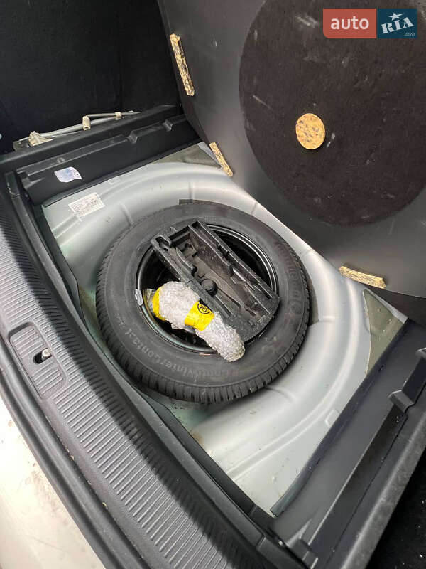 Универсал Volkswagen Golf 2009 в Харькове