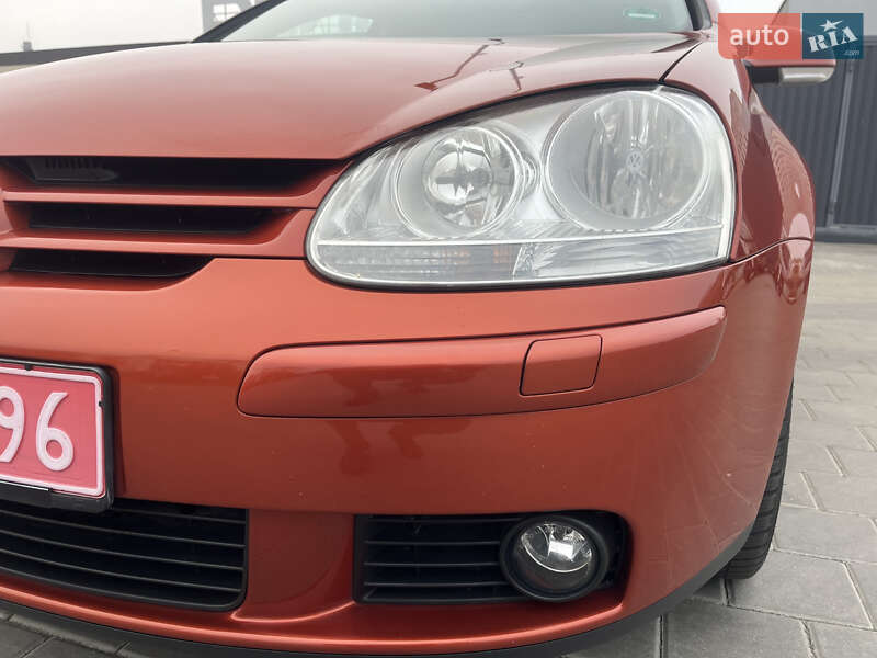 Хетчбек Volkswagen Golf 2007 в Черкасах