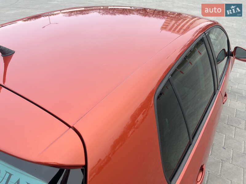 Хетчбек Volkswagen Golf 2007 в Черкасах