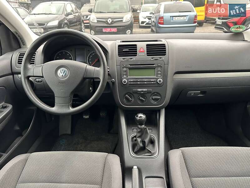 Хэтчбек Volkswagen Golf 2006 в Каменском фото 9 Хэтчбек Volkswagen Golf 2006 в Каменском