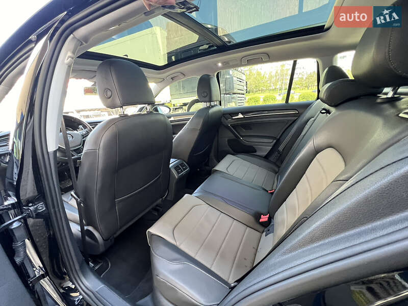 Универсал Volkswagen Golf 2015 в Запорожье