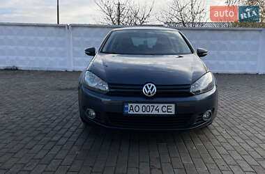 Хетчбек Volkswagen Golf 2011 в Мукачевому