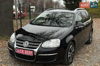 Універсал Volkswagen Golf 2008 в Вінниці