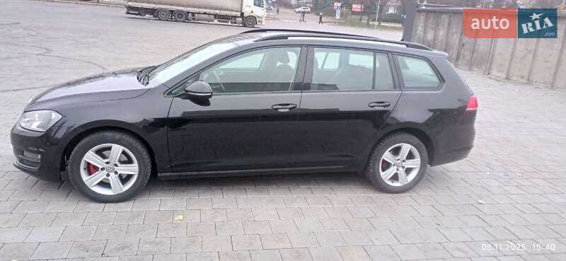 Универсал Volkswagen Golf 2013 в Черкассах