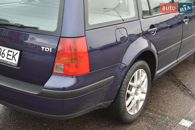 Универсал Volkswagen Golf 2000 в Крюковщине