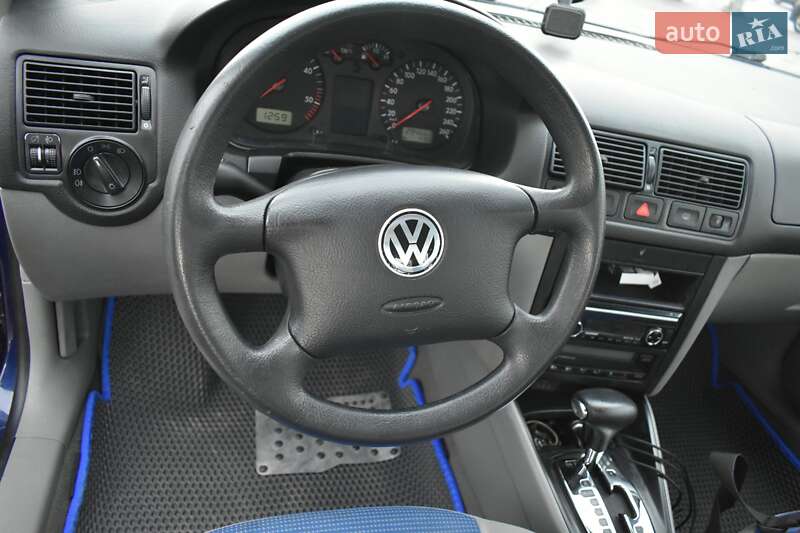 Универсал Volkswagen Golf 2000 в Крюковщине